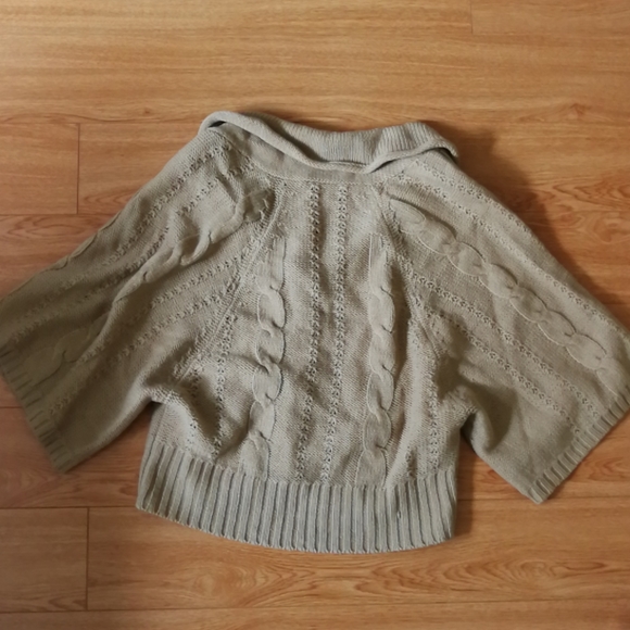 Vintage knit cardigan/bolero - Picture 5 of 7